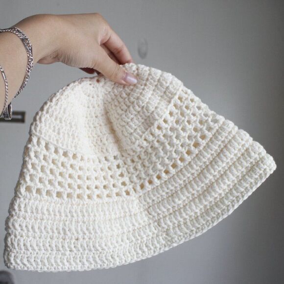 Crochet Bucket Hat - Picture 3 of 4